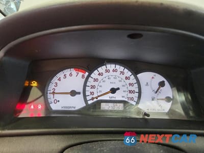 Zdjęcie 9 z 11 samochodu: 2003 TOYOTA COROLLA S VIN:1NXBR32E33Z166904 - miniatura