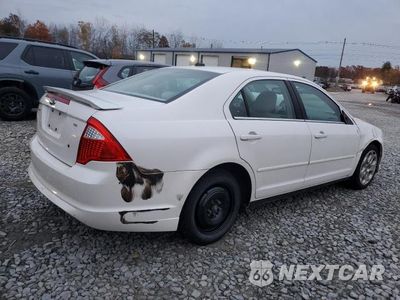 Trzecie zdjęcie samochodu z tyłu: 2010 FORD FUSION SE VIN:3FAHP0HA8AR185546 - miniatura