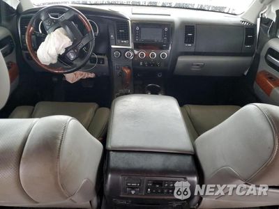 Zdjęcie 8 z 13 samochodu: 2019 TOYOTA SEQUOIA PLATINUM VIN:5TDDY5G14KS171632 - miniatura