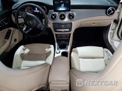 Zdjęcie 8 z 14 samochodu: 2017 MERCEDES-BENZ CLA 250 VIN:WDDSJ4EB3HN411999 - miniatura