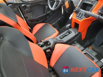 Zdjęcie 6 z 11 samochodu: 2021 HONDA SXS1000 S2 - ATV VIN:1HFVE0514M4201395 - miniatura