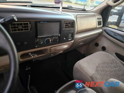 Zdjęcie 9 z 15 samochodu: 2000 FORD F250 SUPER DUTY VIN:1FTNX21S1YED09617 - miniatura