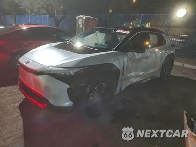 2024 TOYOTA BZ4X XLE JTMAAAAA8RA033169 - główne zdjęcie licytacji z USA - miniatura