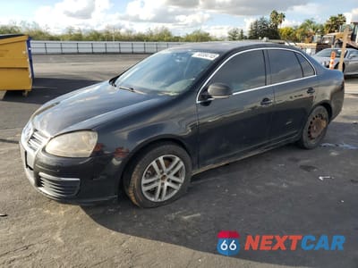 2005 VOLKSWAGEN NEW JETTA 2.5L OPTION PACKAGE 1 3VWSF71K45M601929 - główne zdjęcie licytacji z USA - miniatura
