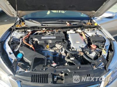 Zdjęcie 11 z 12 samochodu: 2015 HONDA ACCORD TOURING HYBRID VIN:1HGCR6F78FA008815 - miniatura