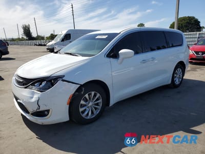 2018 CHRYSLER PACIFICA TOURING PLUS 2C4RC1FG9JR279075 - główne zdjęcie licytacji z USA - miniatura