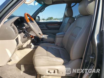 Zdjęcie 7 z 13 samochodu: 2007 LEXUS LX 470 VIN:JTJHT00WX74027382 - miniatura