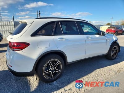 Trzecie zdjęcie samochodu z tyłu: 2020 MERCEDES-BENZ GLC 300 4MATIC VIN:WDC0G8EB4LF700801 - miniatura