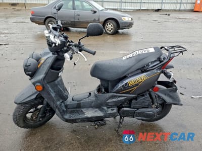 Trzecie zdjęcie samochodu z tyłu: 2018 YAMAHA YW50 F VIN:RKRSA43A0JA125554 - miniatura