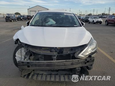 Piąte zdjęcie samochodu w środku: 2019 NISSAN SENTRA SV VIN:3N1AB7AP0KY336469 - miniatura