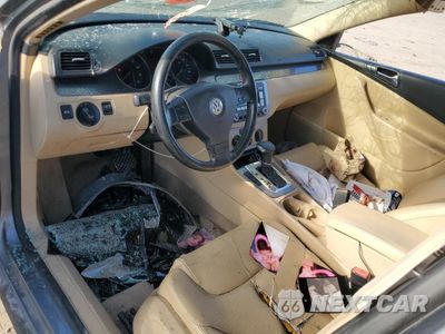 Zdjęcie 8 z 13 samochodu: 2008 VOLKSWAGEN PASSAT KOMFORT VIN:WVWAK73C18E055391 - miniatura