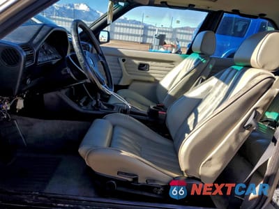 Zdjęcie 7 z 12 samochodu: 1987 BMW 325 IS VIN:WBAAA1300H2322587 - miniatura