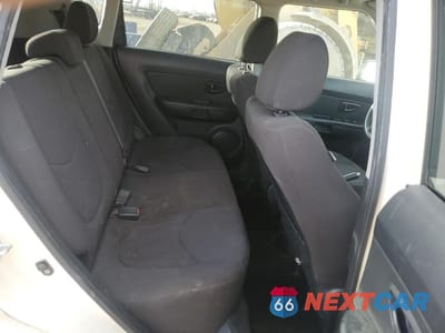 Zdjęcie 11 z 12 samochodu: 2013 KIA SOUL BASE VIN:KNDJT2A58D7489567 - miniatura