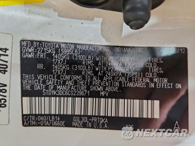 Zdjęcie 13 z 15 samochodu: 2012 TOYOTA SIENNA XLE VIN:5TDYK3DC6CS239671 - miniatura