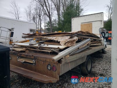 Trzecie zdjęcie samochodu z tyłu: 2019 CHEVROLET EXPRESS VIN:1HA3GTCG7KN006673 - miniatura