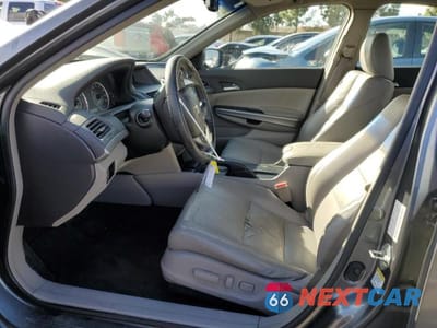 Zdjęcie 7 z 12 samochodu: 2008 HONDA ACCORD EXL VIN:JHMCP26898C035291 - miniatura