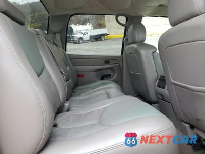 Zdjęcie 11 z 14 samochodu: 2005 CHEVROLET SILVERADO K3500 VIN:1GCJK33245F957748 - miniatura