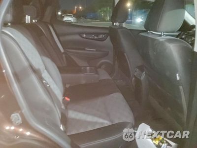 Zdjęcie 11 z 14 samochodu: 2017 NISSAN ROGUE SPOR VIN:JN1BJ1CP5HW005808 - miniatura