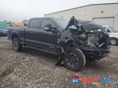 Czwarte zdjęcie samochodu z boku: 2023 FORD F250 SUPER DUTY VIN:1FT8W2BM0PEE10629 - miniatura