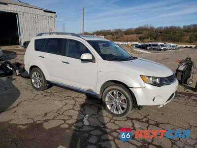 Czwarte zdjęcie samochodu z boku: 2009 MITSUBISHI OUTLANDER SE VIN:JA4LT31W29Z010606 - miniatura