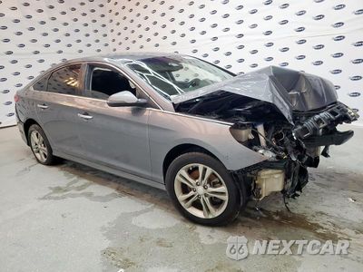 Czwarte zdjęcie samochodu z boku: 2019 HYUNDAI SONATA LIMITED VIN:5NPE34AF0KH740760 - miniatura