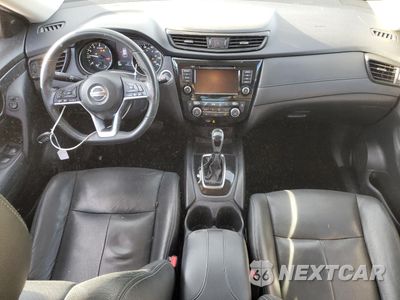 Zdjęcie 8 z 16 samochodu: 2018 NISSAN ROGUE S VIN:KNMAT2MT2JP520673 - miniatura