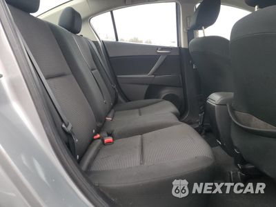 Zdjęcie 10 z 14 samochodu: 2013 MAZDA 3 I VIN:JM1BL1UPXD1781588 - miniatura