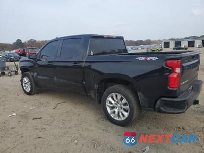 Drugie zdjęcie samochodu z przodu: 2021 CHEVROLET SILVERADO K1500 CUSTOM VIN:1GCPYBEHXMZ173544 - miniatura