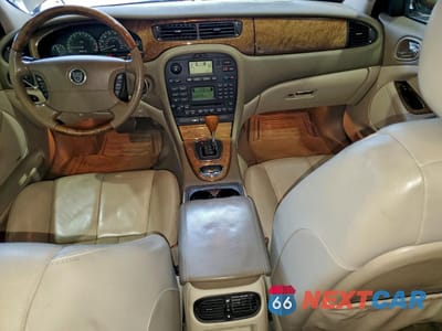 Zdjęcie 8 z 14 samochodu: 2003 JAGUAR S-TYPE VIN:SAJEA01UX3HM59659 - miniatura