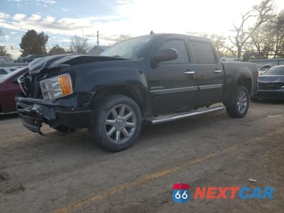 2011 GMC SIERRA C1500 DENALI 3GTP1XE27BG136817 - główne zdjęcie licytacji z USA - miniatura