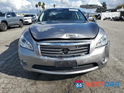 Piąte zdjęcie samochodu w środku: 2012 INFINITI M35H VIN:JN1EY1AP9CM910343 - miniatura