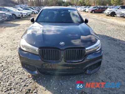 Piąte zdjęcie samochodu w środku: 2017 BMW 740 I VIN:WBA7E2C51HG740336 - miniatura