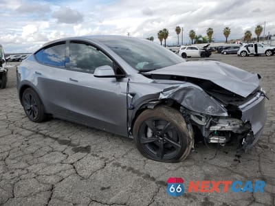 Czwarte zdjęcie samochodu z boku: 2026 TESLA MODEL Y VIN:7SAYGDED9TF386962 - miniatura