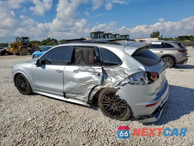 Drugie zdjęcie samochodu z przodu: 2017 PORSCHE CAYENNE VIN:WP1AD2A23HLA82321 - miniatura