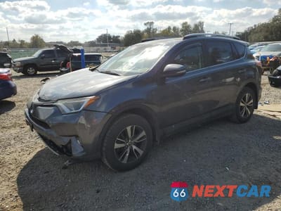 2017 TOYOTA RAV4 XLE JTMRFREV0HD217759 - główne zdjęcie licytacji z USA - miniatura