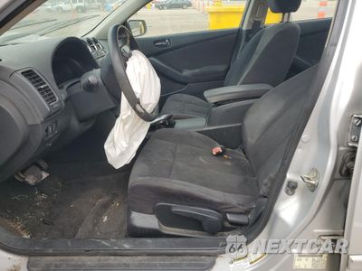 Zdjęcie 7 z 13 samochodu: 2012 NISSAN ALTIMA BASE VIN:1N4AL2AP6CC190799 - miniatura