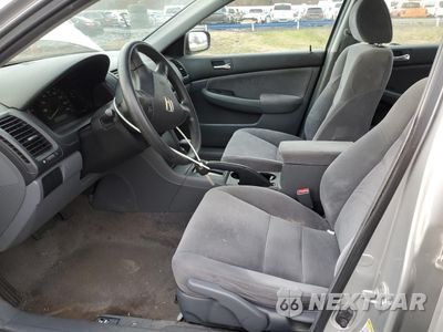 Zdjęcie 7 z 12 samochodu: 2007 HONDA ACCORD LX VIN:JHMCM56477C016888 - miniatura