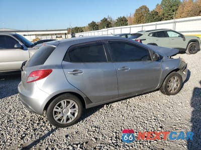 Trzecie zdjęcie samochodu z tyłu: 2012 MAZDA MAZDA2 VIN:JM1DE1KY1C0137478 - miniatura