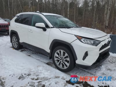 Czwarte zdjęcie samochodu z boku: 2020 TOYOTA RAV4 XLE VIN:2T3R1RFV6LW087866 - miniatura