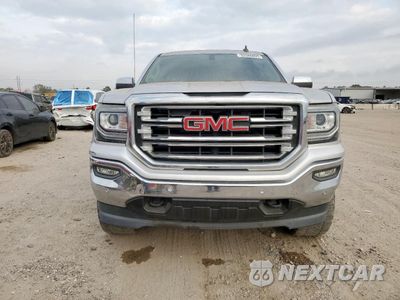 Piąte zdjęcie samochodu w środku: 2017 GMC SIERRA K1500 SLT VIN:3GTU2NEC1HG423155 - miniatura