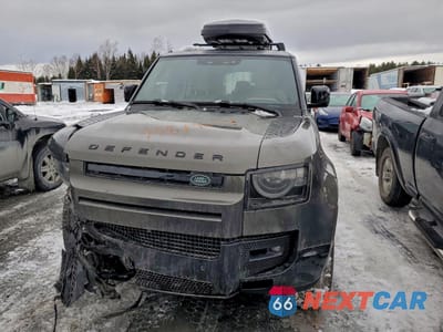 Piąte zdjęcie samochodu w środku: 2025 LAND ROVER DEFENDER 110 X-DYNAMIC SE VIN:SALE27EU9S2432221 - miniatura