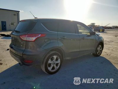 Trzecie zdjęcie samochodu z tyłu: 2016 FORD ESCAPE SE VIN:1FMCU0G70GUA52750 - miniatura
