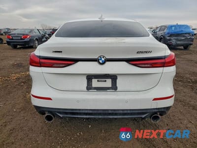 Zdjęcie 6 z 12 samochodu: 2020 BMW 228XI VIN:WBA73AK05L7F85209 - miniatura
