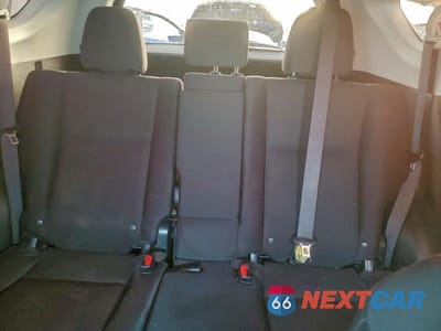 Zdjęcie 10 z 13 samochodu: 2018 TOYOTA RAV4 LE VIN:JTMZFREV5JJ212001 - miniatura