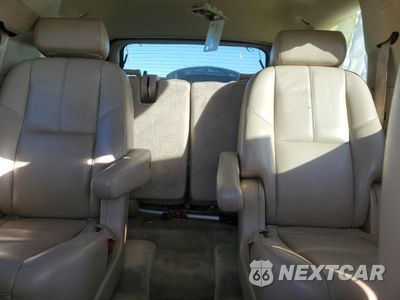 Zdjęcie 10 z 16 samochodu: 2007 GMC YUKON DENALI VIN:1GKFK63877J218308 - miniatura