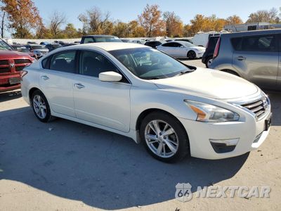 Czwarte zdjęcie samochodu z boku: 2014 NISSAN ALTIMA 2.5 VIN:1N4AL3APXEC172122 - miniatura