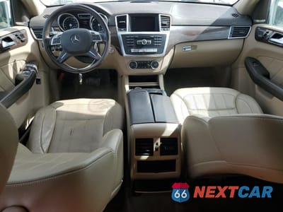 Zdjęcie 8 z 14 samochodu: 2016 MERCEDES-BENZ GL 450 4MATIC VIN:4JGDF6EE7GA661595 - miniatura