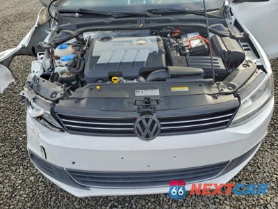 Zdjęcie 11 z 12 samochodu: 2014 VOLKSWAGEN JETTA TDI VIN:3VWLL7AJ4EM225544 - miniatura