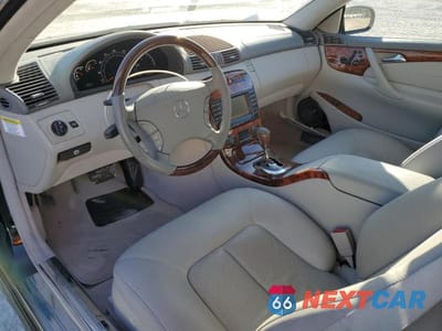 Zdjęcie 8 z 11 samochodu: 2006 MERCEDES-BENZ CL 500 VIN:WDBPJ75J46A047958 - miniatura