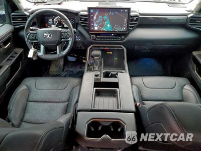 Zdjęcie 8 z 11 samochodu: 2024 TOYOTA TUNDRA CREWMAX LIMITED VIN:5TFWC5DB8RX068545 - miniatura